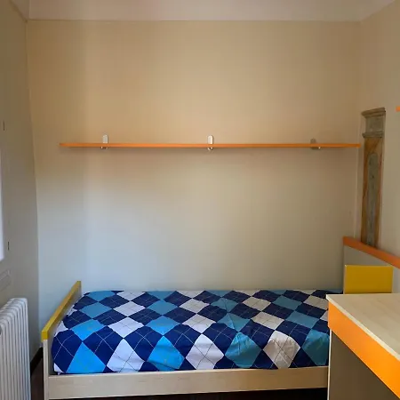 Mazzini Apartman Ferrara